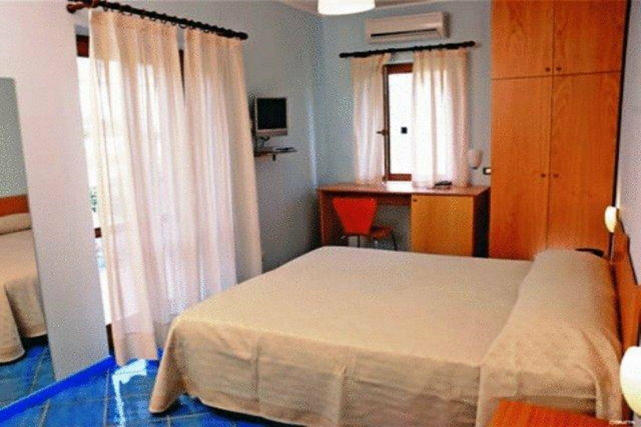 Larus Hotel Sangineto Buitenkant foto