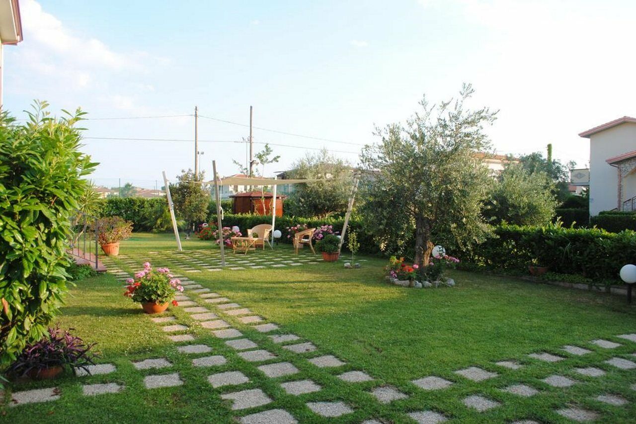 Larus Hotel Sangineto Buitenkant foto